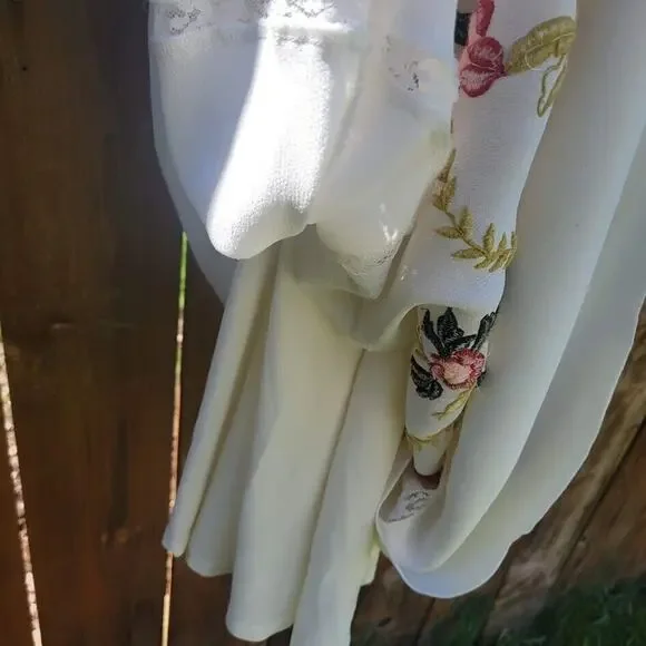 Nanette Lepore Women's Ivory & Lace Floral Embroiderd Dress Size 8 - Picture 7 of 7